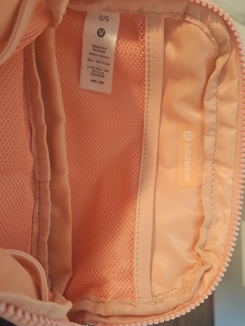 lululemon athletica Pink Crossbody/Waist Bag NEW WITH TAGS - Picture 8 of 8
